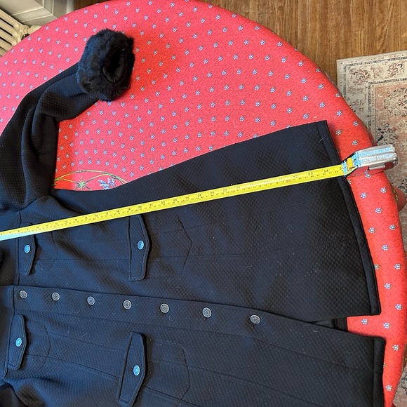 Anne Fountaine Black with real Rabbit Fur detachable cuffs/collar coat Size 12 - Picture 8 of 10